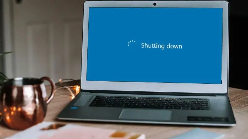 خاموش کردن لپ تاپ بهتر است یا در حالت خواب؟